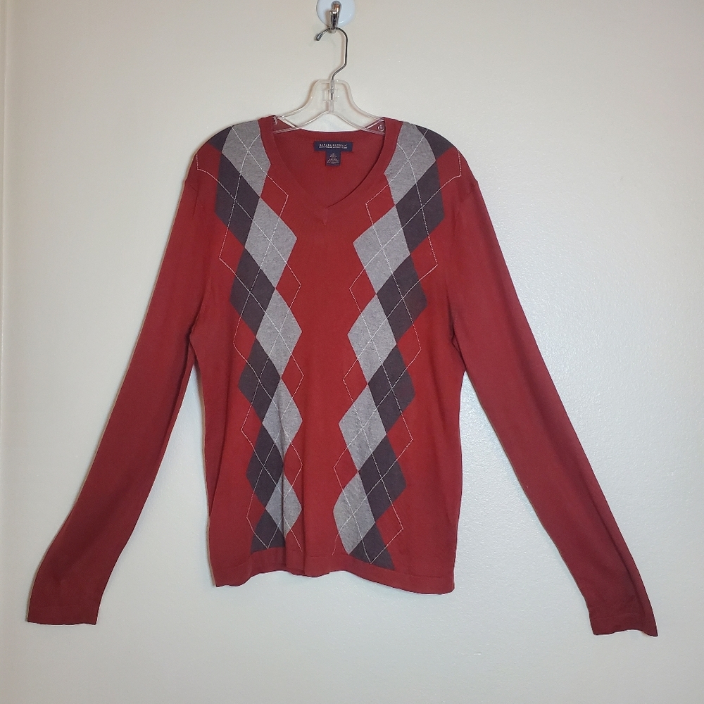 Banana Republic V-Neck Argyle Sweater - Red and Gray Men's Size Medium